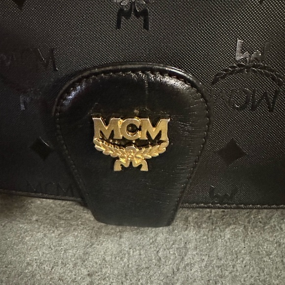 MCM Visetos Black  Shoulder Bag with COA - Picture 4 of 17